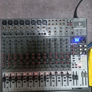 베링거 FX2222 믹서기