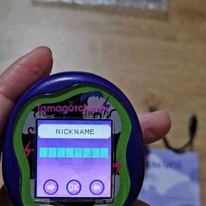 다마고치 유니 몬스터 (개봉 미사용) 박스x