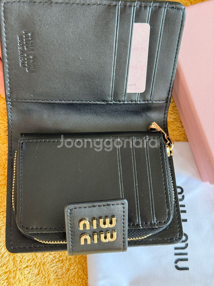 미우미우 카드반지갑--3