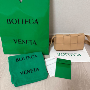 보테가베네타 카세트 벨트백