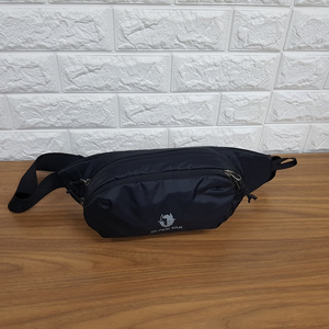 블랙야크 힙색 슬링백 크로스백 (남여공용사용가능)