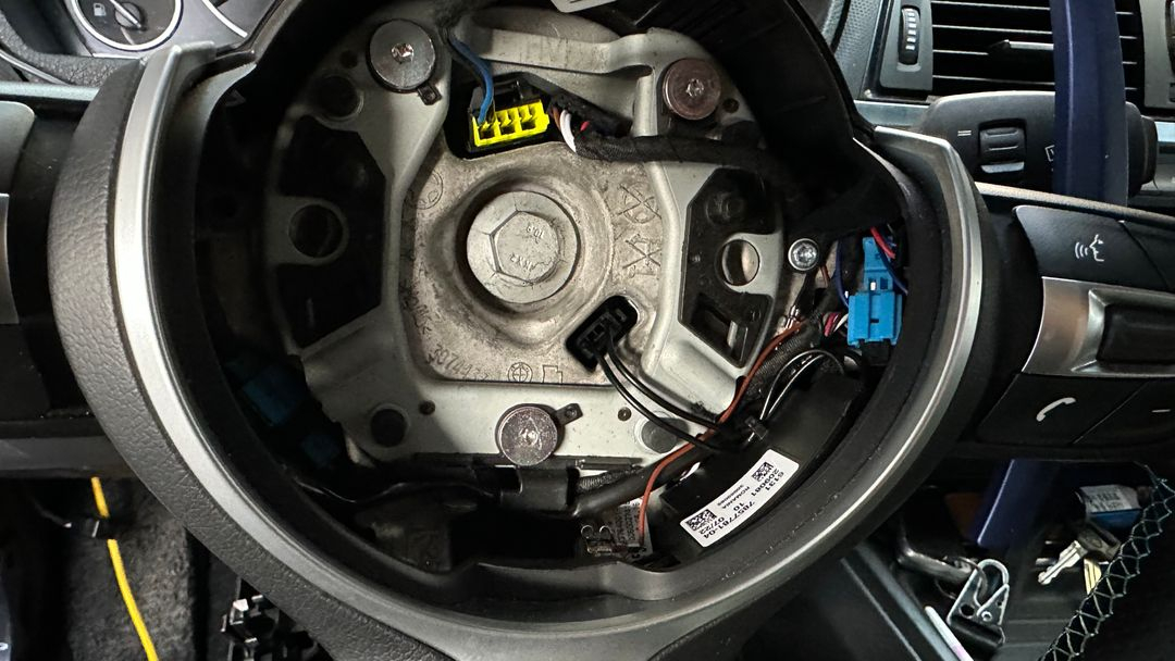 bmw 6131209081 7857781-04 핸들 열선/모터 모듈--6