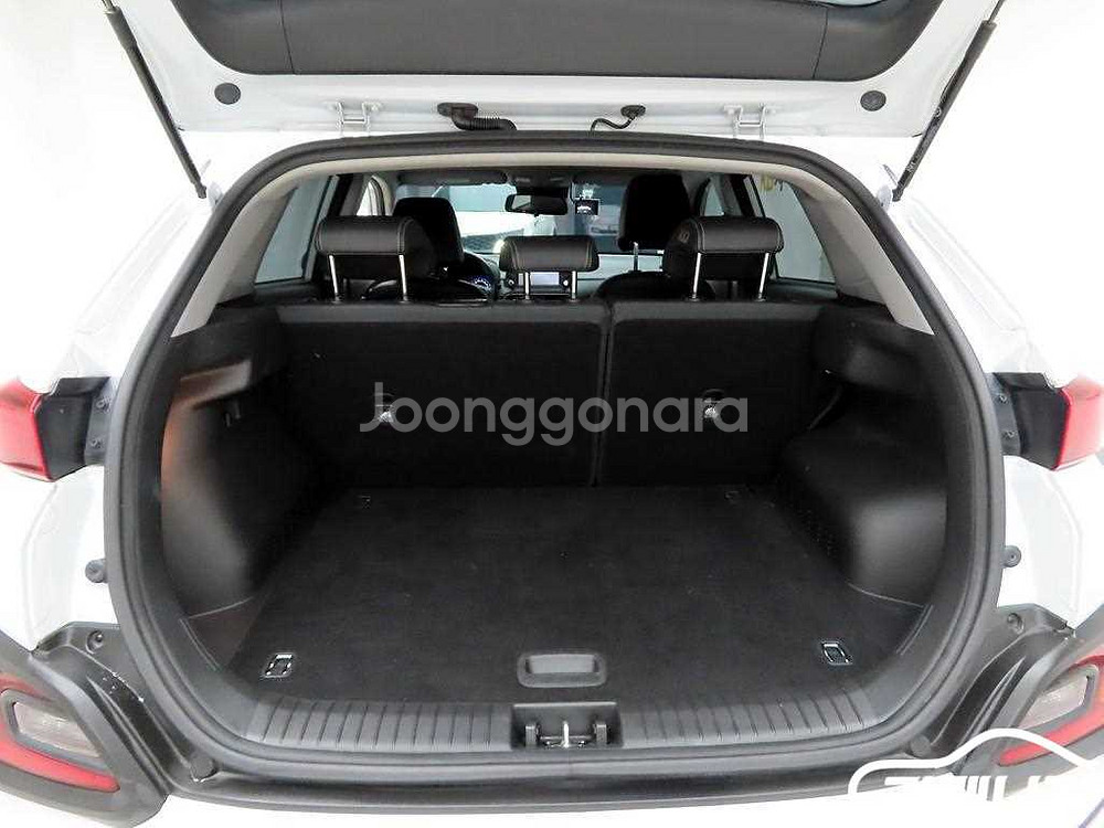 [현대]코나 1.6 터보 2WD 모던 팝 #가을특가--4