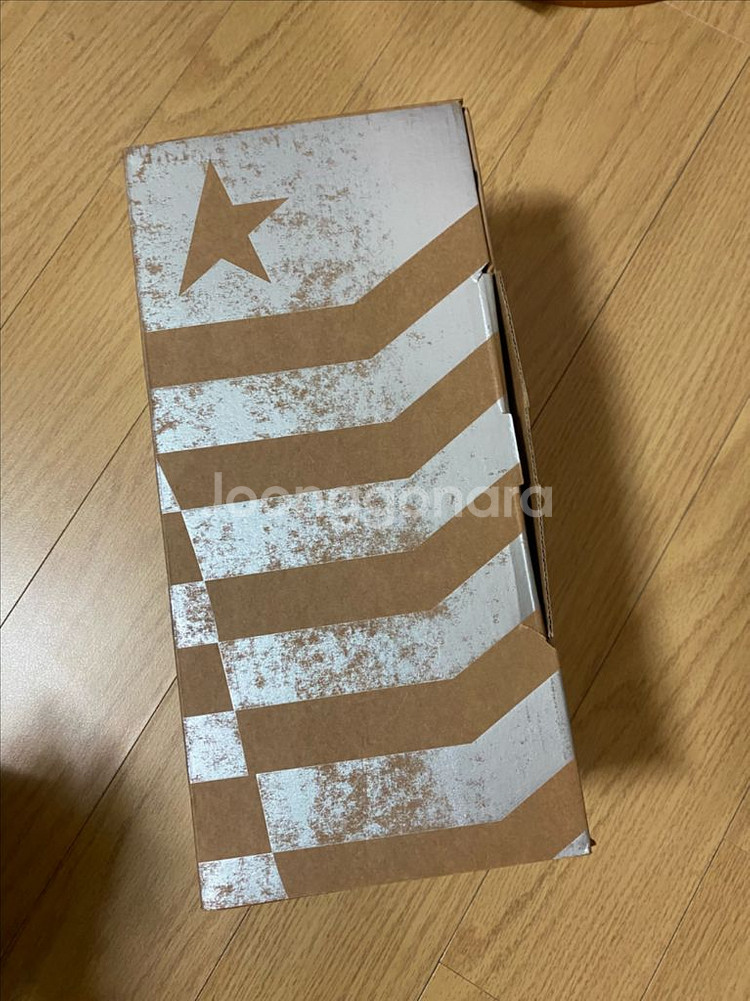 골든구스 슈퍼스타 로우 스웨이드 36사이즈 정품 새상품--6