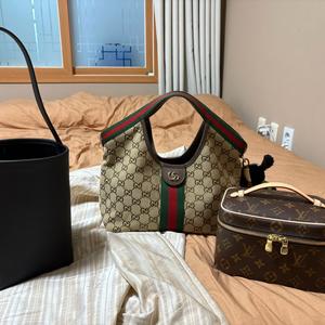 구찌 질리오 스몰백