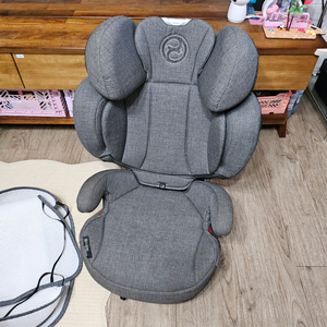 싸이벡스 플래티넘 카시트