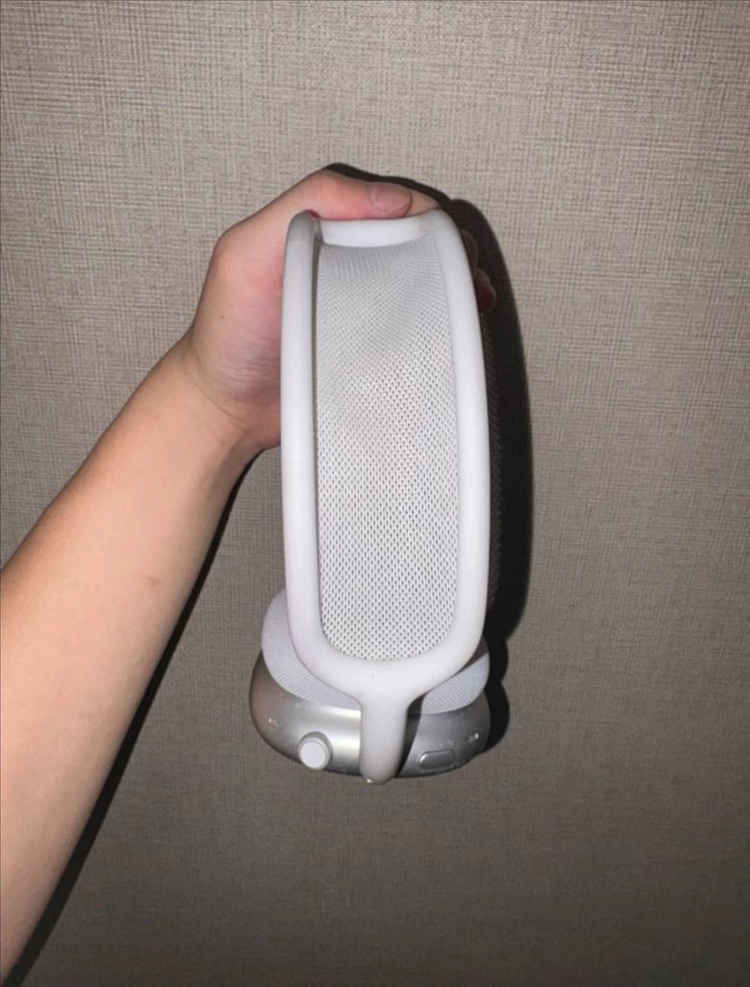 애플 에어팟 맥스 실버 이미지