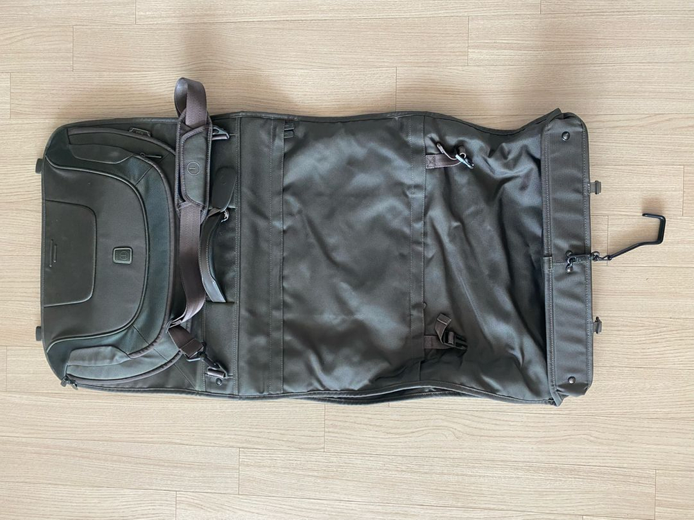 투미 TUMI 가먼트백--3
