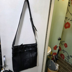 발리 신형 크로스백