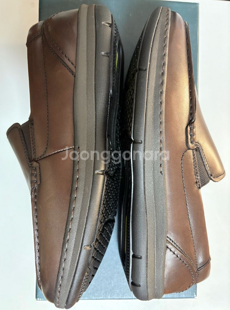 플로쉐임 로퍼,텀포트화 255 사이즈 새상품--1