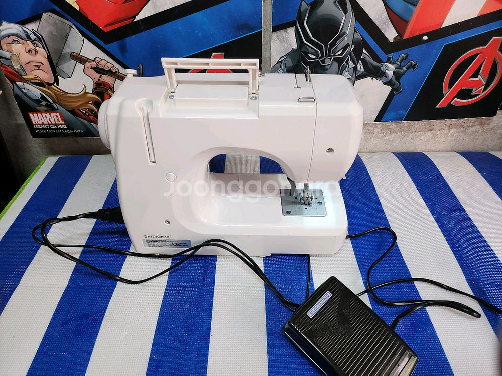 혼스 한땀한땀 미싱 / 걸려서 안돌아가요 부품용--8