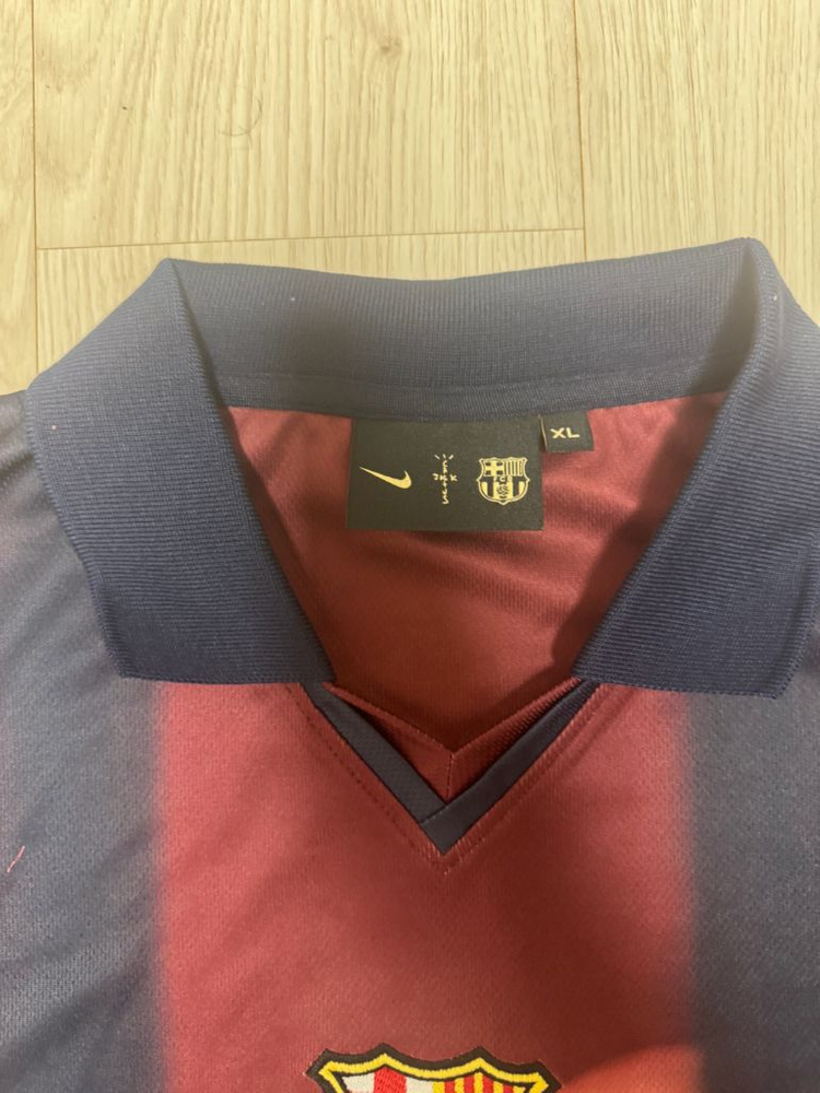 트래비스스캇 X 바르셀로나 00 Retro 져지 이미지