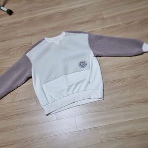 써스데이아일랜드