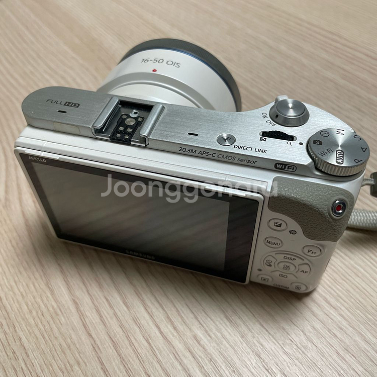 삼성 NX300M 카메라 + 단렌즈(30mm) 포함--2