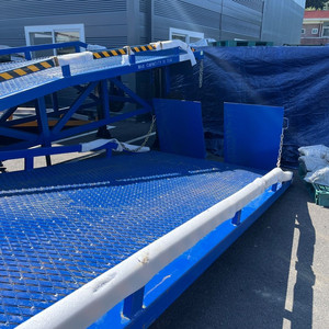 딱하루사용!! 컨테이너도크,이동식도크 이미지