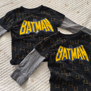 갭 베이비 배트맨 티셔츠 GAP 18-24개월 2벌 (쌍둥이가능)