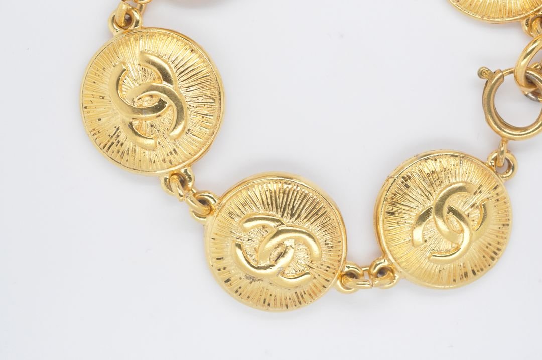 샤넬 코코 로고 31 RUE 깜봉 빈티지 골드도금 팔찌--6