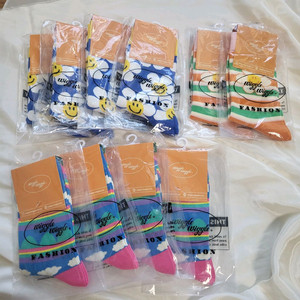 [새상품] 위글위글 여성용 양말