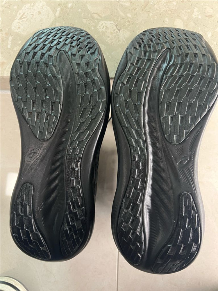 아식스 젤 님버스26 블랙 255mm--2