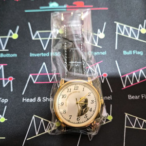 박정희 대통령 기념 시계 팝니다.