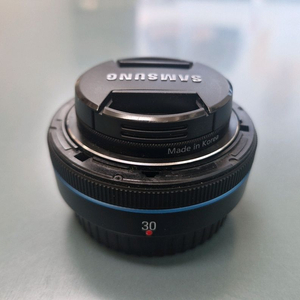 삼성 NX 30mm F2 팬케잌단렌즈