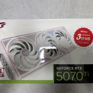 미개봉 5070Ti 그래픽카드 울트라 화이트 조텍 솔리드 이미지