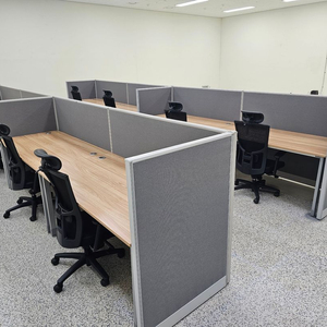 1600사이즈 사무실책상 판매합니다.