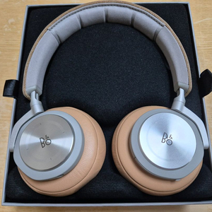 뱅앤올룹슨 H7 무선헤드폰 A급 풀박스 팝니다.