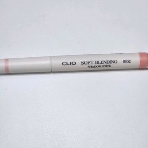 클리오 소프트 블렌딩 섀도우 스틱 S102 페이보릿피치