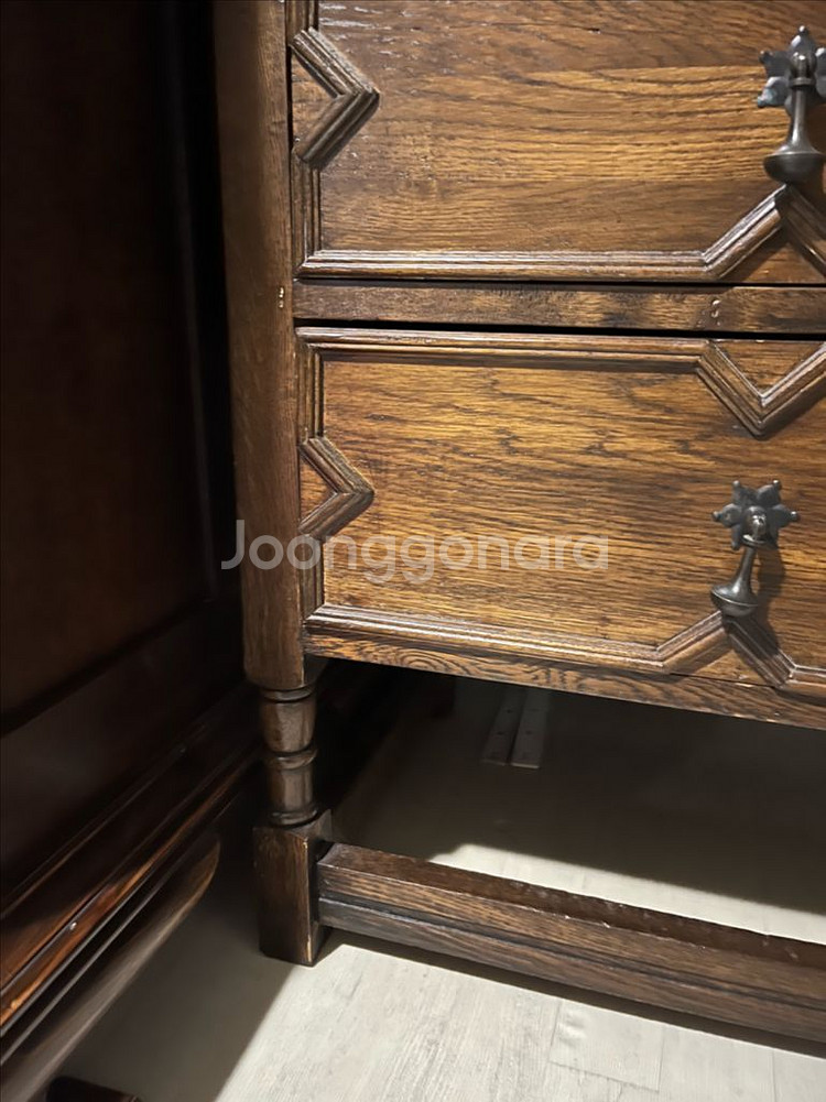 앤틱 원목 서랍장--1