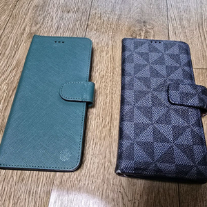 삼성 갤럭시 노트9 가죽 케이스 2개 팝니다