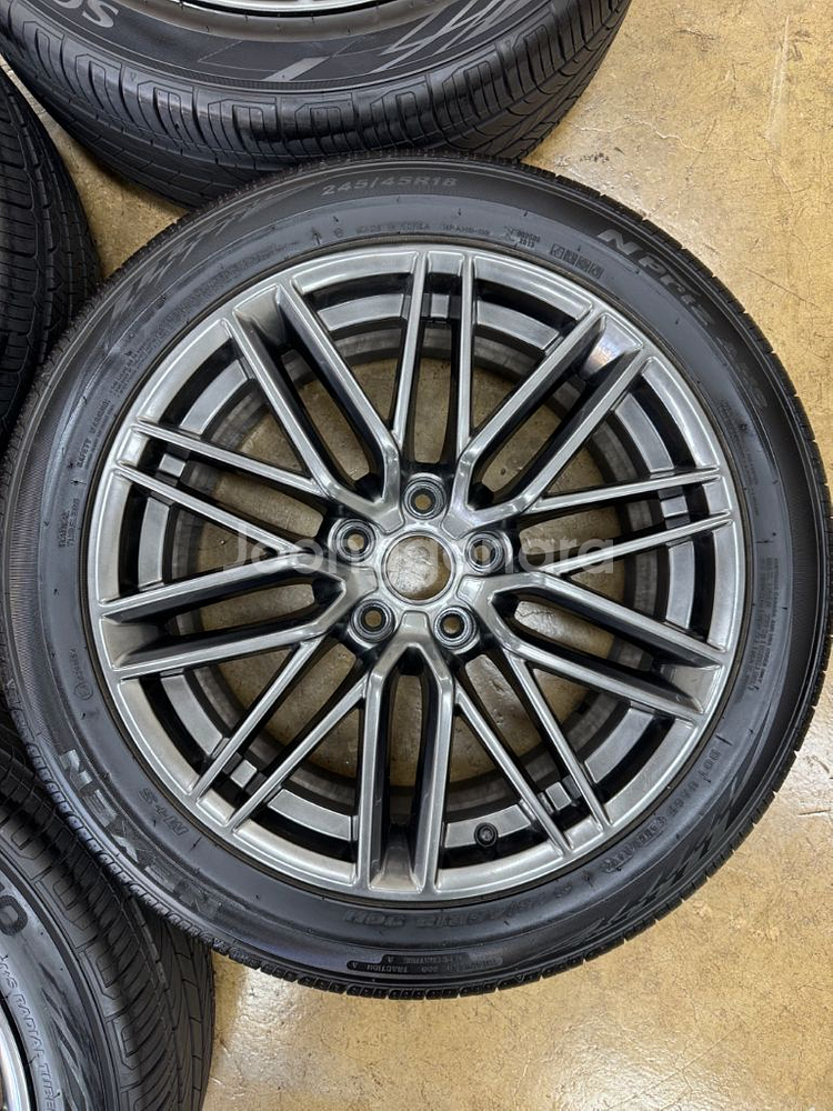 제네시스G70 18인치 휠타이어 팝니다(245.45.18)--2