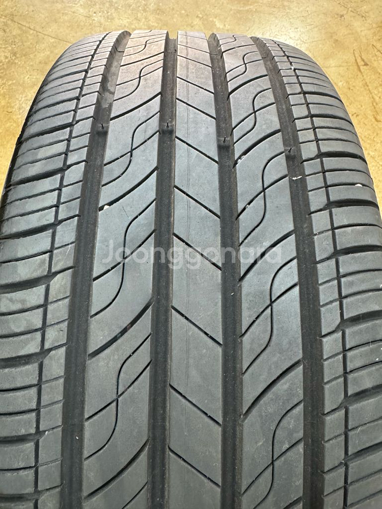 제네시스G70 18인치 휠타이어 팝니다(245.45.18)--7