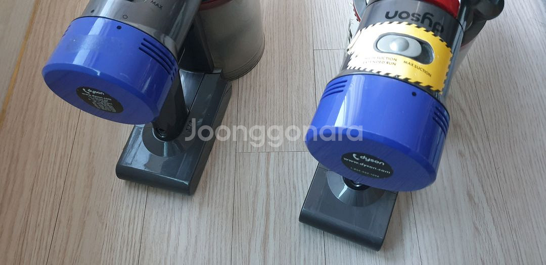 다이슨 V8 무선청소기 본체 2대팝니다--2