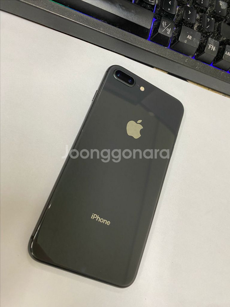 아이폰8플러스 스그 특SSS급 256GB 배터리100% 무음--0