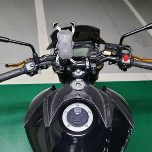 (서울) 17년식 gsx-s750 S급(신차급) 890만원 판매합니다.