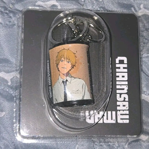 체인소맨 홍대 팝업 스토어 필름키링(레제&덴지) 이미지