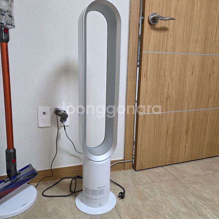 다이슨 선풍기 팝니다(올해 구매 거의새상품)--0