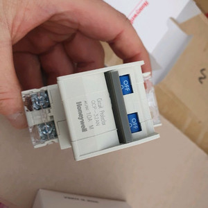 Honeywell 하니웰 회로 보호기 GCP-32ANM10A