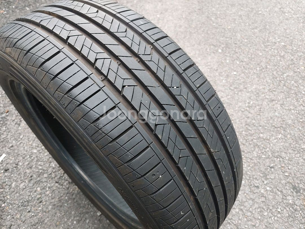 한국 키너지 195 55 15 중고타이어 1짝 판매 ..--1