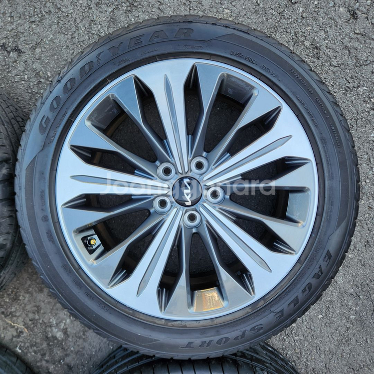 #K8 18인치 무기스 순정 휠타이어 세트 팝니다.245 45 18--3