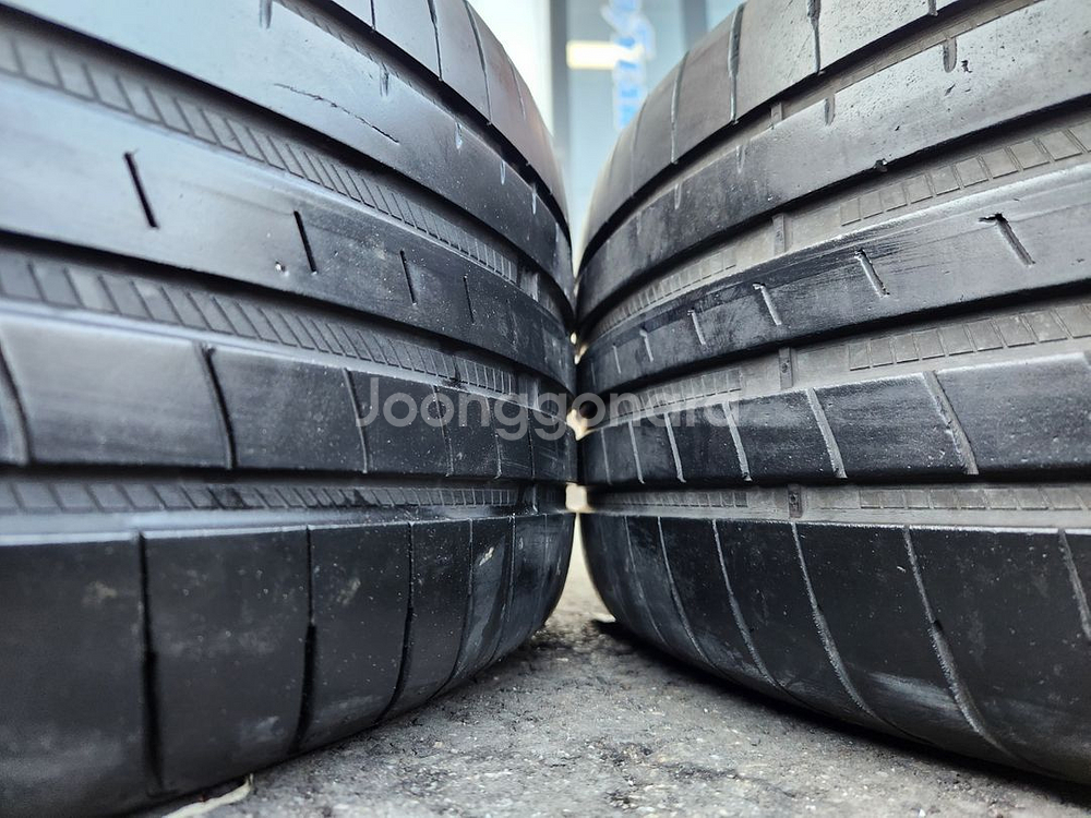 #K8 18인치 무기스 순정 휠타이어 세트 팝니다.245 45 18--5