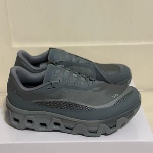 온러닝 파프 클라우드 몬스터 하이퍼 그레이 290 새상품