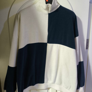 오버핏F 블럭 체커보드 후리스 반집업