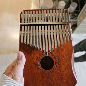 17건반 카멜리아 카발리니 Kalimba