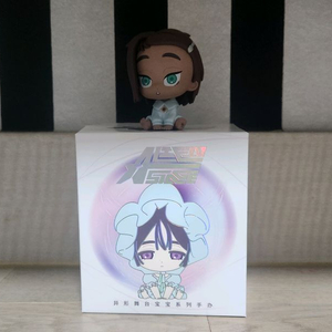 에이스테 현아 피규어 2개 팝니다 이미지