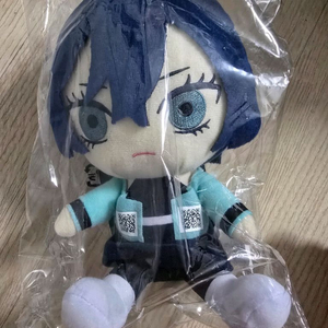 Ado x au 행방불명 인형 미개봉 새상품