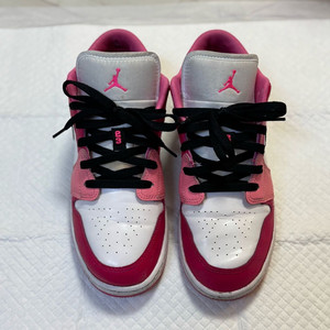 나이키 에어조던1 로우 핑크 245 이미지