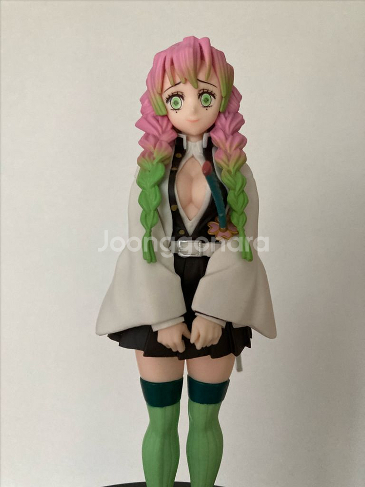 반프레스토 귀멸의칼날 미츠리 피규어--1