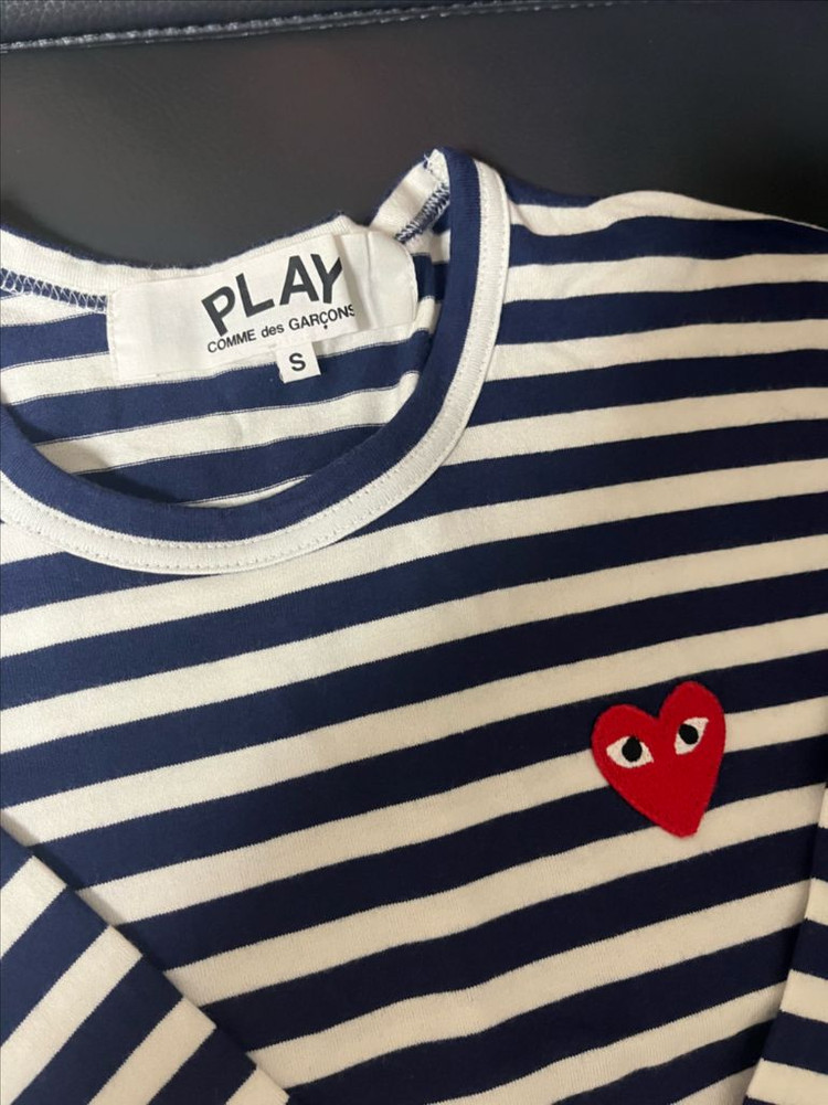 꼼데가르송 플레이 스트라이프 롱슬리브 스몰--1